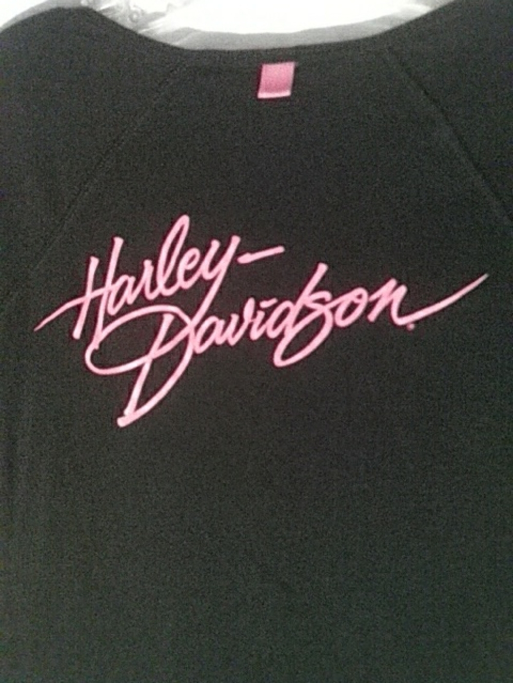 Harley-Davidson Black Women's Top with Pink Logo Tag - Picture 4 of 5